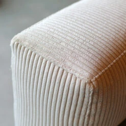 Kleine Hoekbank -Meubelverkoop creme hoekbank rechts bodio fen 03 1