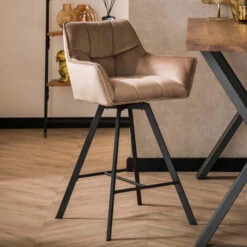 Draaibare Barkruk Met Armleuningen 11 Draaibare Barkruk Met Armleuningen -Meubelverkoop draaibare barkruk champagne velours raster giani 01 1