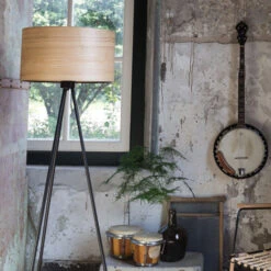 Vloerlamp Met Houten Kap -Meubelverkoop dutchbone woodland vloerlamp met houten kap 08