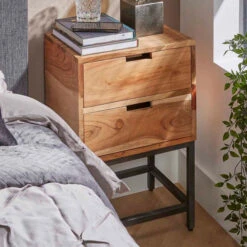 Houten Nachtkastje Met 2 Lades