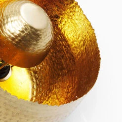 Messing Tafellamp Gehamerd -Meubelverkoop kare design apollon messing tafellamp gehamerd 04 1