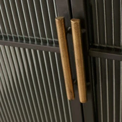 Zwarte Wandkast Met Geribbeld Glas -Meubelverkoop kare design gomera zwarte wandkast met geribbeld glas 06