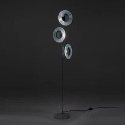 Chromen Design Vloerlamp 10 Chromen Design Vloerlamp -Meubelverkoop kare design ufo tre chromen design vloerlamp 03