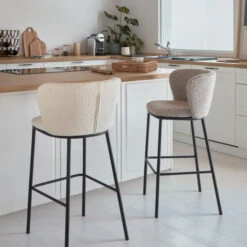 Boucle Barkruk Met Ronde Rug -Meubelverkoop kave home ciselia boucle barkruk met ronde rug 02