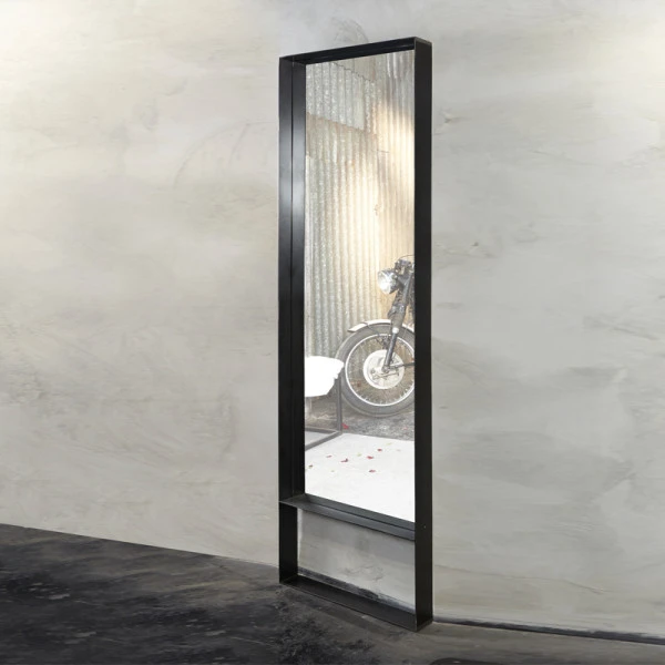 Grote Leun Spiegel Stalen Rand 4 Grote Leun Spiegel Stalen Rand - Afbeelding 2