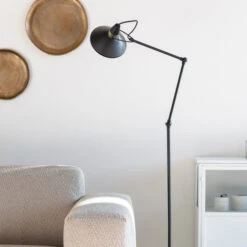 Verstelbare Vloerlamp Zwart Met Goud 14 Verstelbare Vloerlamp Zwart Met Goud -Meubelverkoop verstelbare vloerlamp zwart met goud jona bodio 08