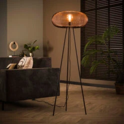 Vloerlamp Met Metalen Kap