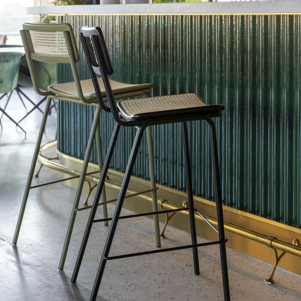 Zuiver Hoge Retro Barkruk Met Rotan 6 Zuiver Hoge Retro Barkruk Met Rotan - Afbeelding 4